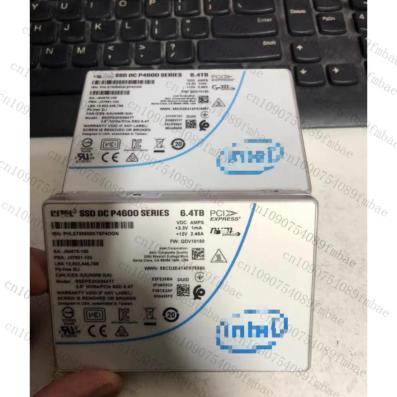 98% новый 1 шт. для Intel SSD DC P4600 серии 6,4 ТБ SSDPE2KE064T701 NVMe/PCIe 2,5 "U.2 внутренний твердотельный накопитель
98% новый 1 шт. для Intel SSD DC P4600 серии 6,4 ТБ SSDPE2KE064T701 NVMe/PCIe 2,5 "U.2 внутренний твердотельный накопитель