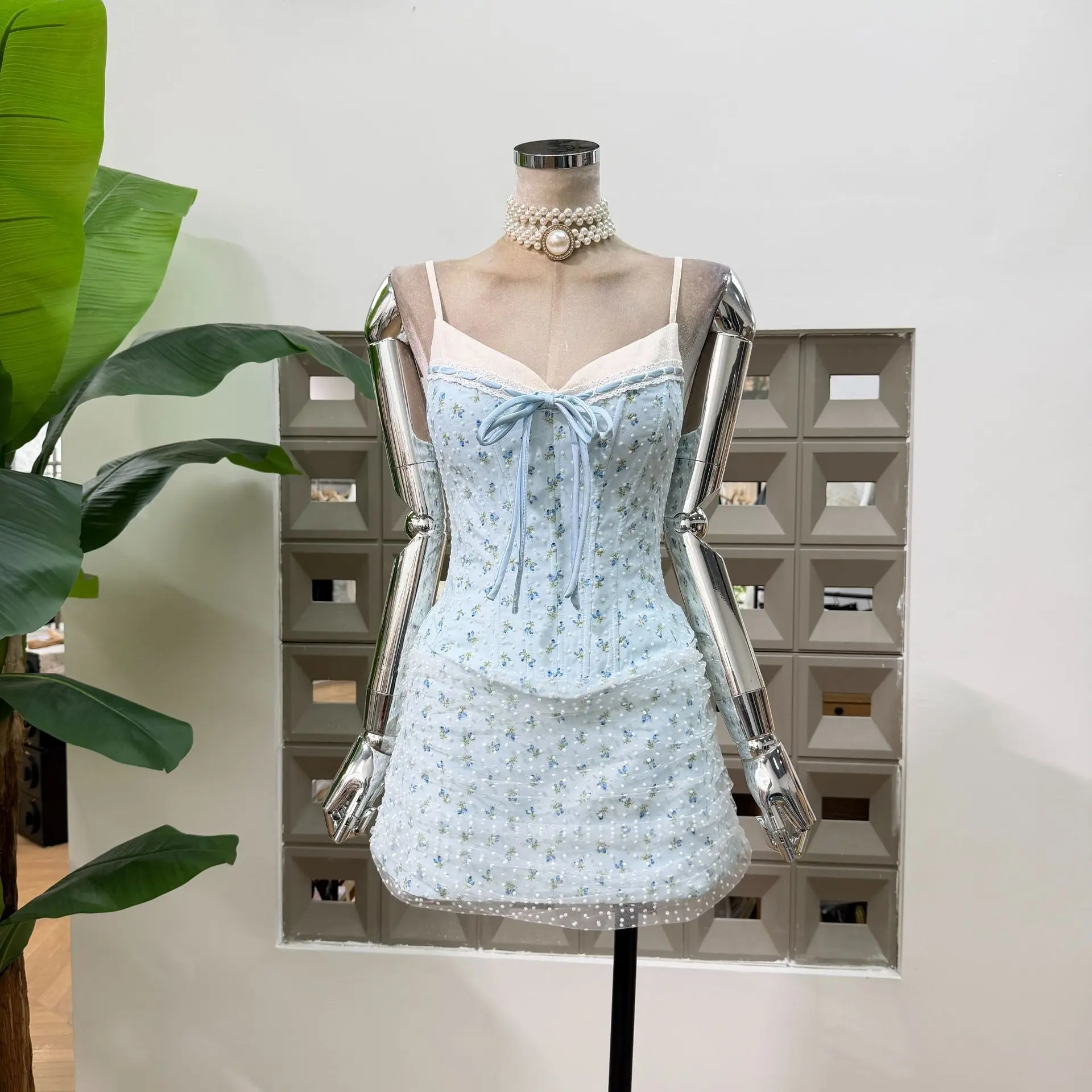 Summer Floral Print Mini Dresses Lace Patchwork Tie Back Corset Waist Open Back Party Women Casual Dress Vestidos Two Piece Set
Summer Floral Print Mini Dresses Lace Patchwork Tie Back Corset Waist Open Back Party Women Casual Dress Vestidos Two Piece Set