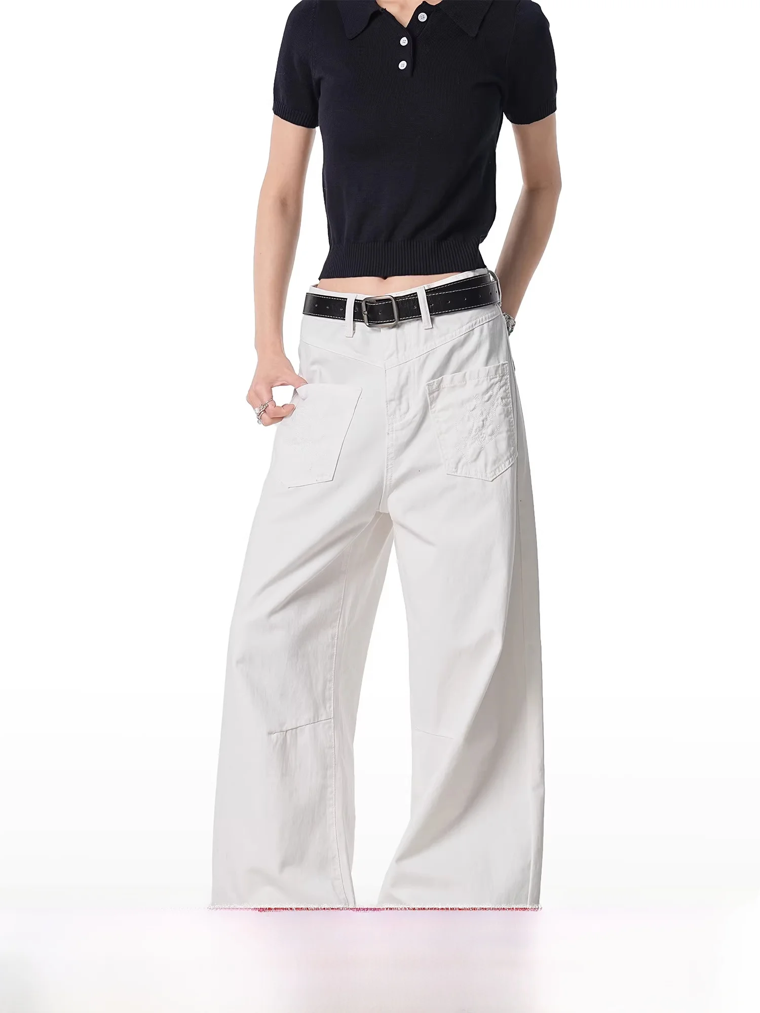 White Embroidered Denim Wide Leg Pants Women's 2026 New Sle Korean Lazy ket Stitching Jeans Casual Comfortable Fit
White Embroidered Denim Wide Leg Pants Women's 2026 New Sle Korean Lazy ket Stitching Jeans Casual Comfortable Fit