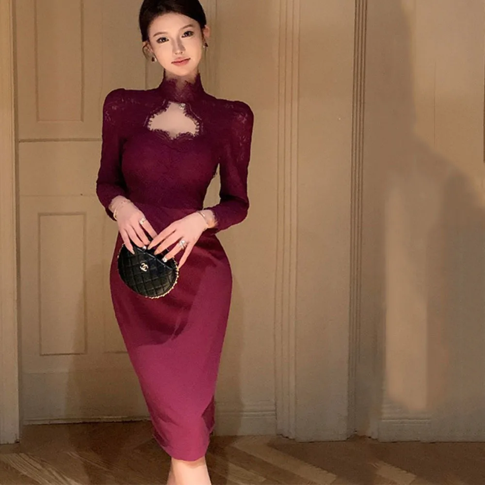 2024 Spring Lace Spliced Hollow Half High Neck Dress For Women's Autumn Winter Sexy Mid Length Waist Wrap Hip Dresses Ladies
2024 Spring Lace Spliced Hollow Half High Neck Dress For Women's Autumn Winter Sexy Mid Length Waist Wrap Hip Dresses Ladies