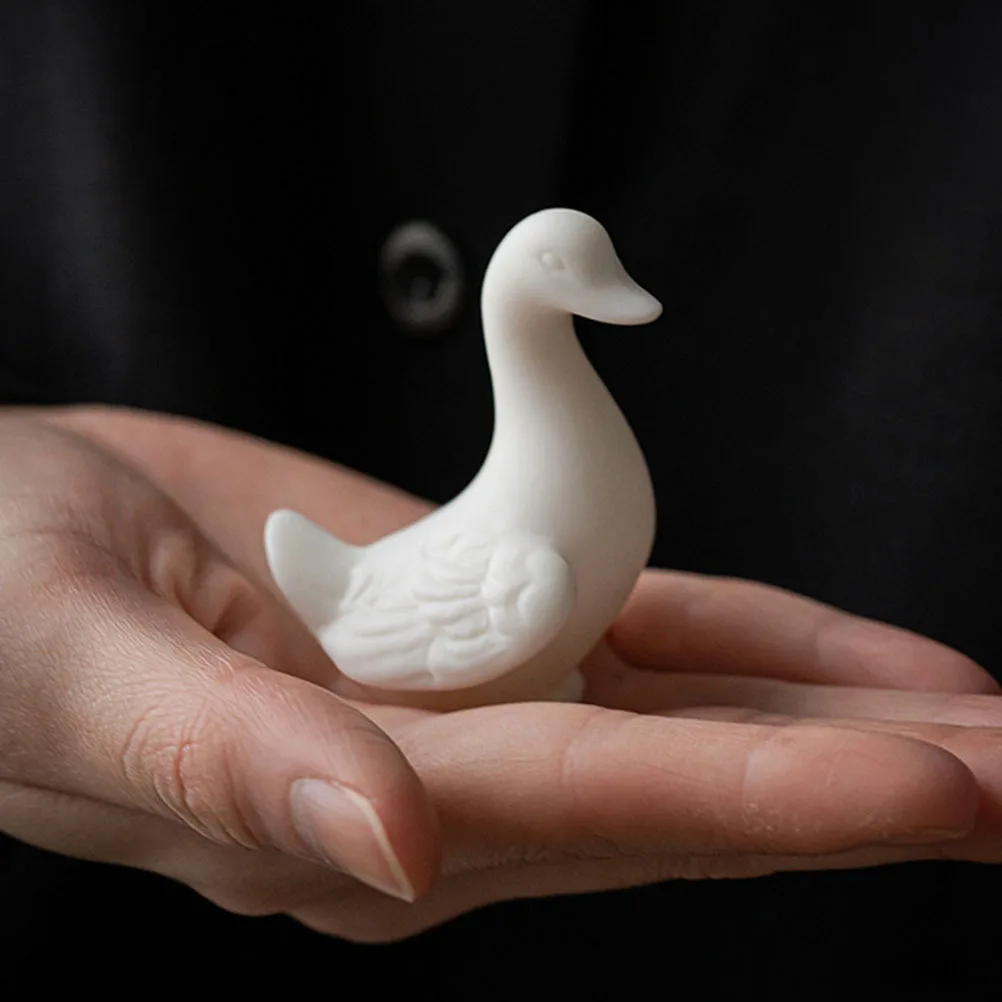 Miniature Adornment Ceramic Craft Simulation Lovely Mini Duckling Decor Perfect for Festival Wedding Birthday Decoration White
Miniature Adornment Ceramic Craft Simulation Lovely Mini Duckling Decor Perfect for Festival Wedding Birthday Decoration White