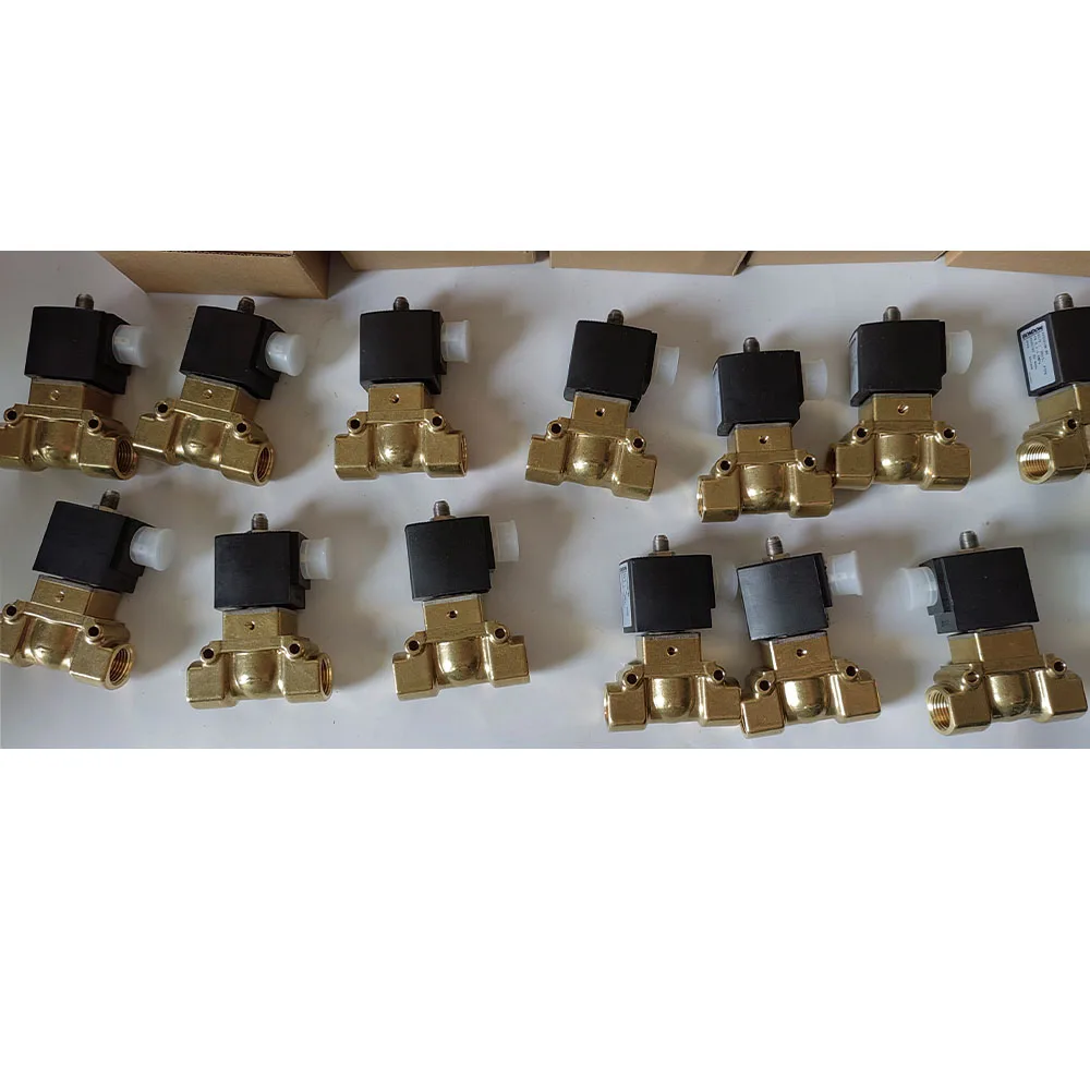 644006105 Соленоидный клапан G1/2 "220 В, используемый для деталей компрессора boge, отверстие 5 мм
644006105 Соленоидный клапан G1/2 "220 В, используемый для деталей компрессора boge, отверстие 5 мм