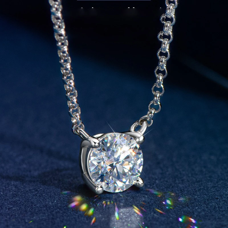 Celebrity-style moissanite necklace for women, S925 sterling silver, versatile, niche, high-end look, sparkling collarbone chain
Celebrity-style moissanite necklace for women, S925 sterling silver, versatile, niche, high-end look, sparkling collarbone chain