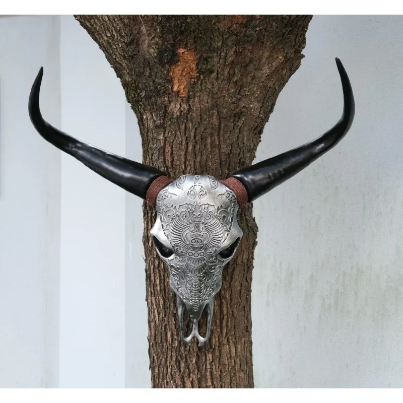 Bone-Inspired Bull Head Hanging Ornament-Resin Craft,Lifelike Details,North American Style
Bone-Inspired Bull Head Hanging Ornament-Resin Craft,Lifelike Details,North American Style