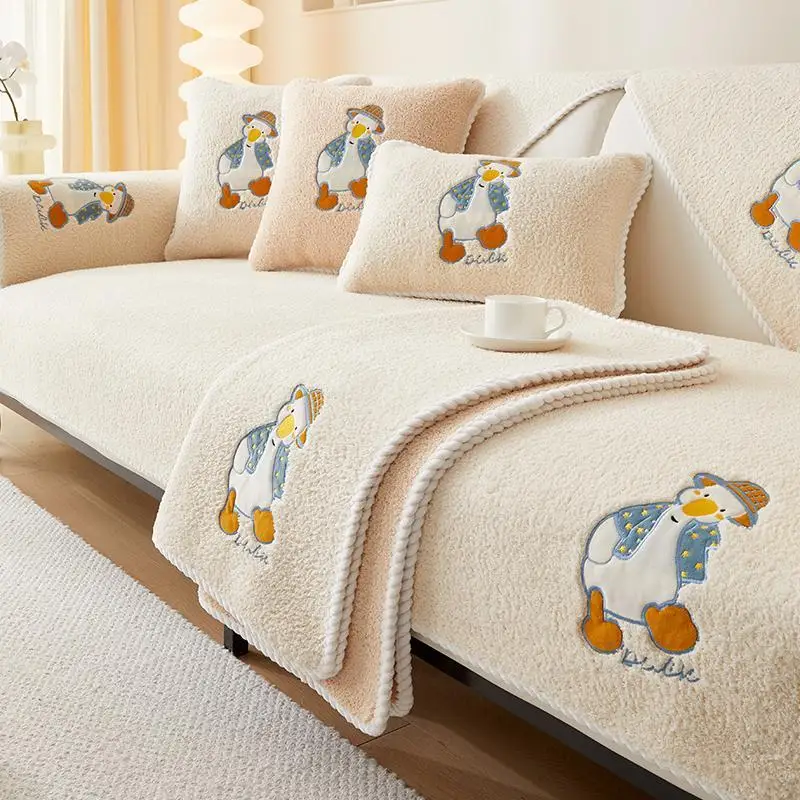 Winter Plush Sofa Cushion, Cartoon Embroidery Winter Thick Anti Slip Sofa Cover, Autumn and Winter Cushion, Cover Towel
Winter Plush Sofa Cushion, Cartoon Embroidery Winter Thick Anti Slip Sofa Cover, Autumn and Winter Cushion, Cover Towel
