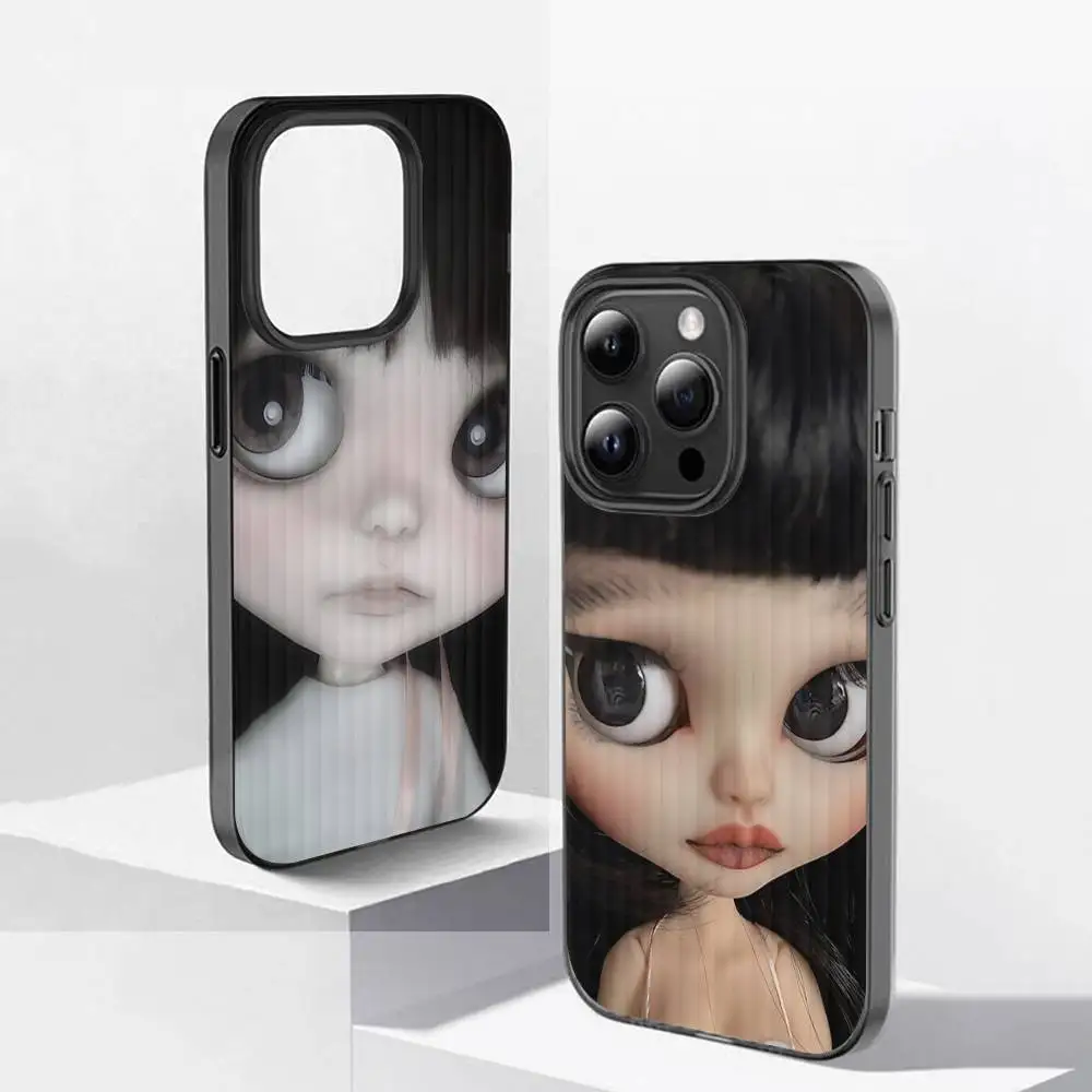 Dark Cute Girl Doll Art For IPhone 17 16 15 Plus Pro Max 12 14 Plus 11 13 Wave Corrugated Stripe Funda Phone Cover
Dark Cute Girl Doll Art For IPhone 17 16 15 Plus Pro Max 12 14 Plus 11 13 Wave Corrugated Stripe Funda Phone Cover
