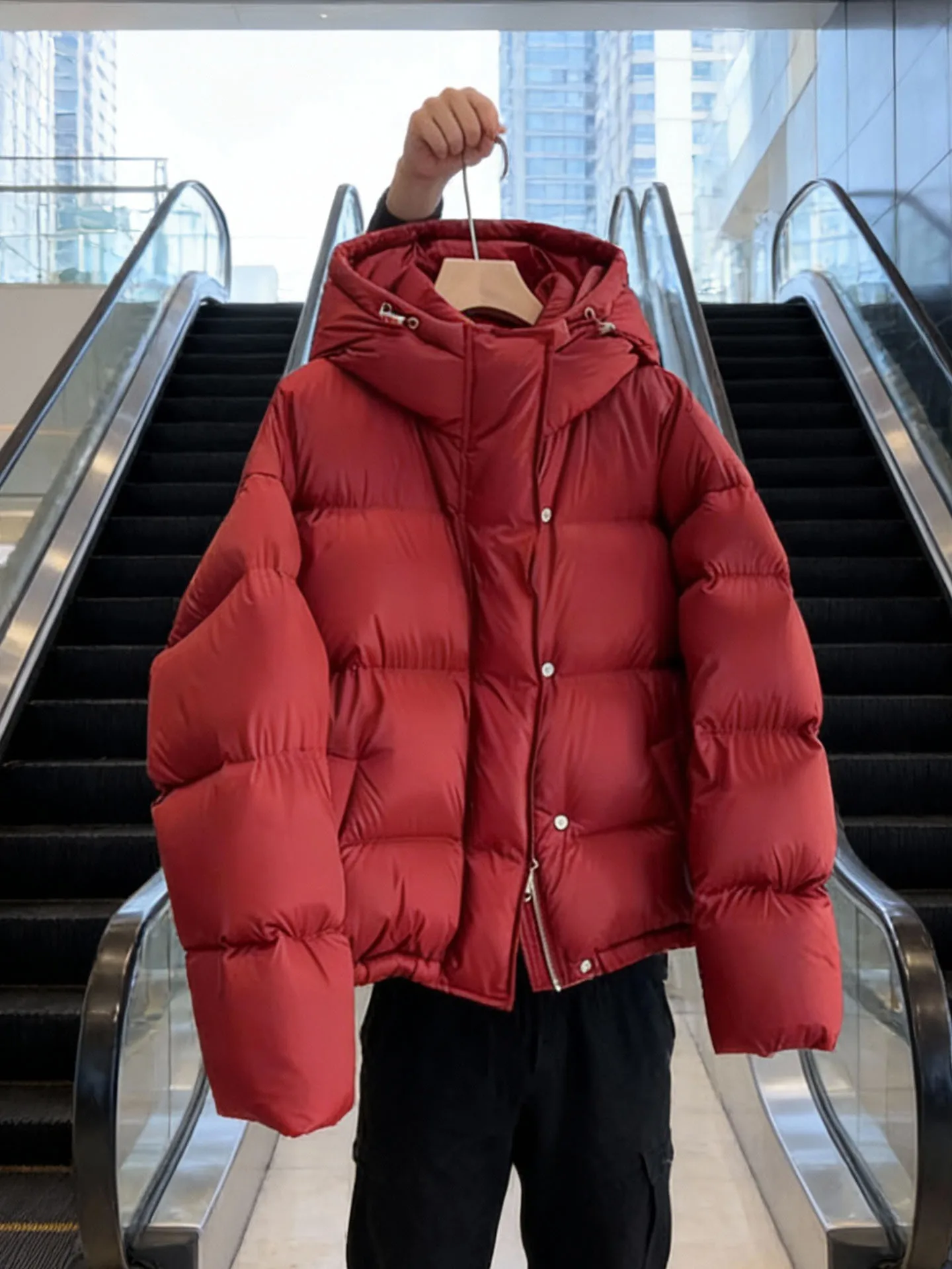 Женская пуховая куртка Sli ort Red 2025: Новинка зимней коллекции, модный пуховик-пальто с высокой талией, наполнитель из полиэфирного волокна, белый пух
Женская пуховая куртка Sli ort Red 2025: Новинка зимней коллекции, модный пуховик-пальто с высокой талией, наполнитель из полиэфирного волокна, белый пух