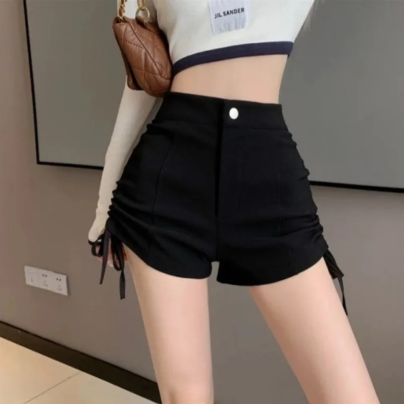 2025Spring and Summer Design Sense Niche High Waist Slimming Pleated Drawstring Shorts Versatile Pure Color Tight Casual Pants f
2025Spring and Summer Design Sense Niche High Waist Slimming Pleated Drawstring Shorts Versatile Pure Color Tight Casual Pants f
