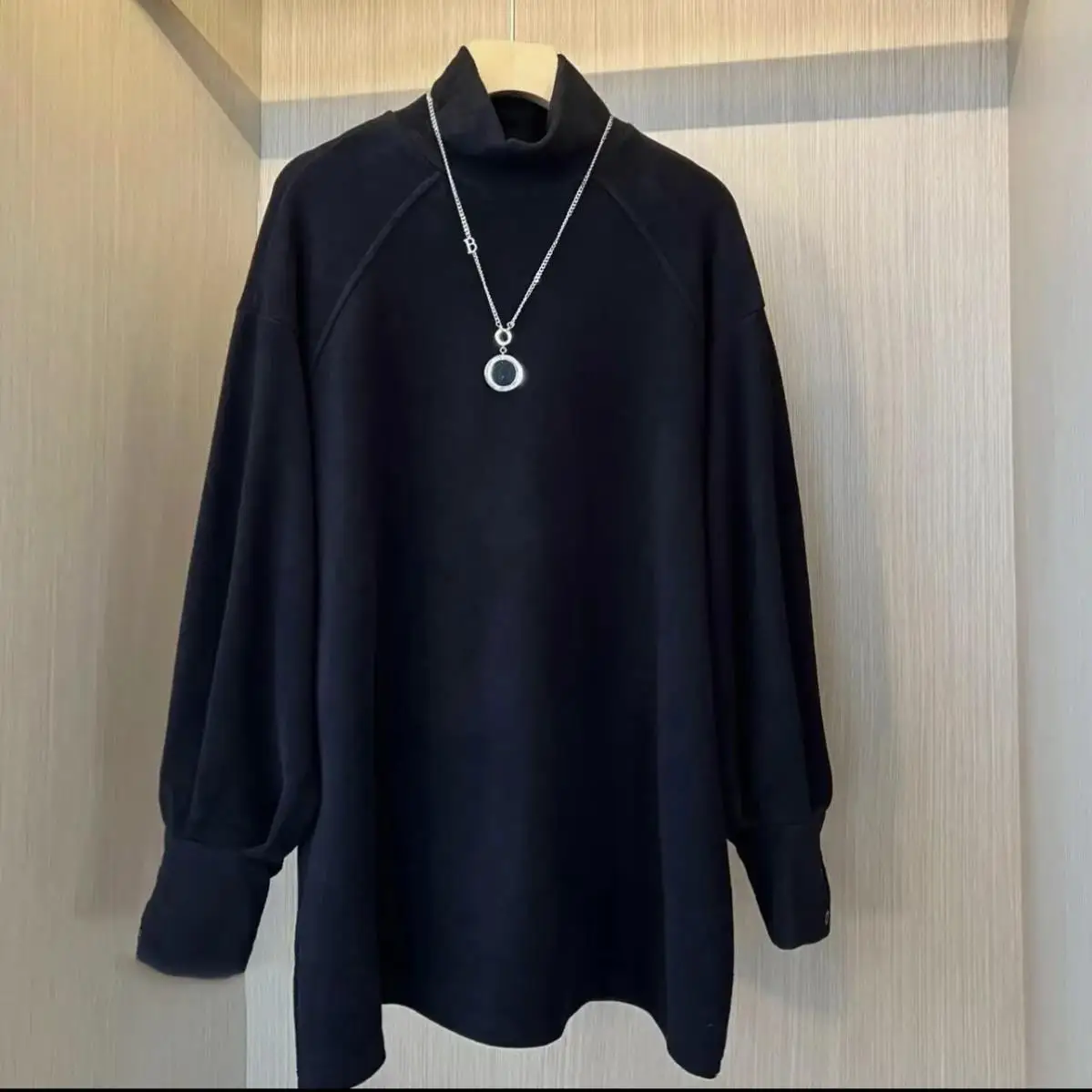 Свободная мужская футболка с высоким воротником, осень-зима, большие размеры 36 кг, цветная внутренняя одежда, базовая футболка irt Velvet Long Sve
Свободная мужская футболка с высоким воротником, осень-зима, большие размеры 36 кг, цветная внутренняя одежда, базовая футболка irt Velvet Long Sve