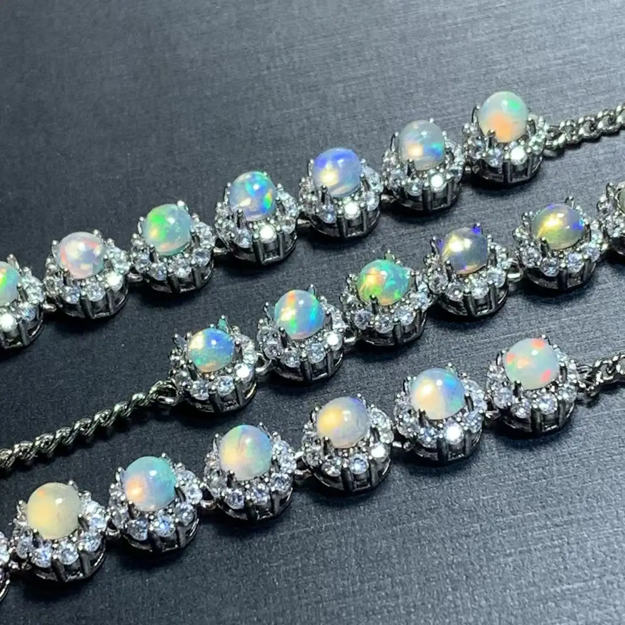 28 Gorgeous Color Natural Opal Bracelets & Bangles For Women Adjustable Fine Jewelry Stone Gift Party Woman Birthday
28 Gorgeous Color Natural Opal Bracelets & Bangles For Women Adjustable Fine Jewelry Stone Gift Party Woman Birthday