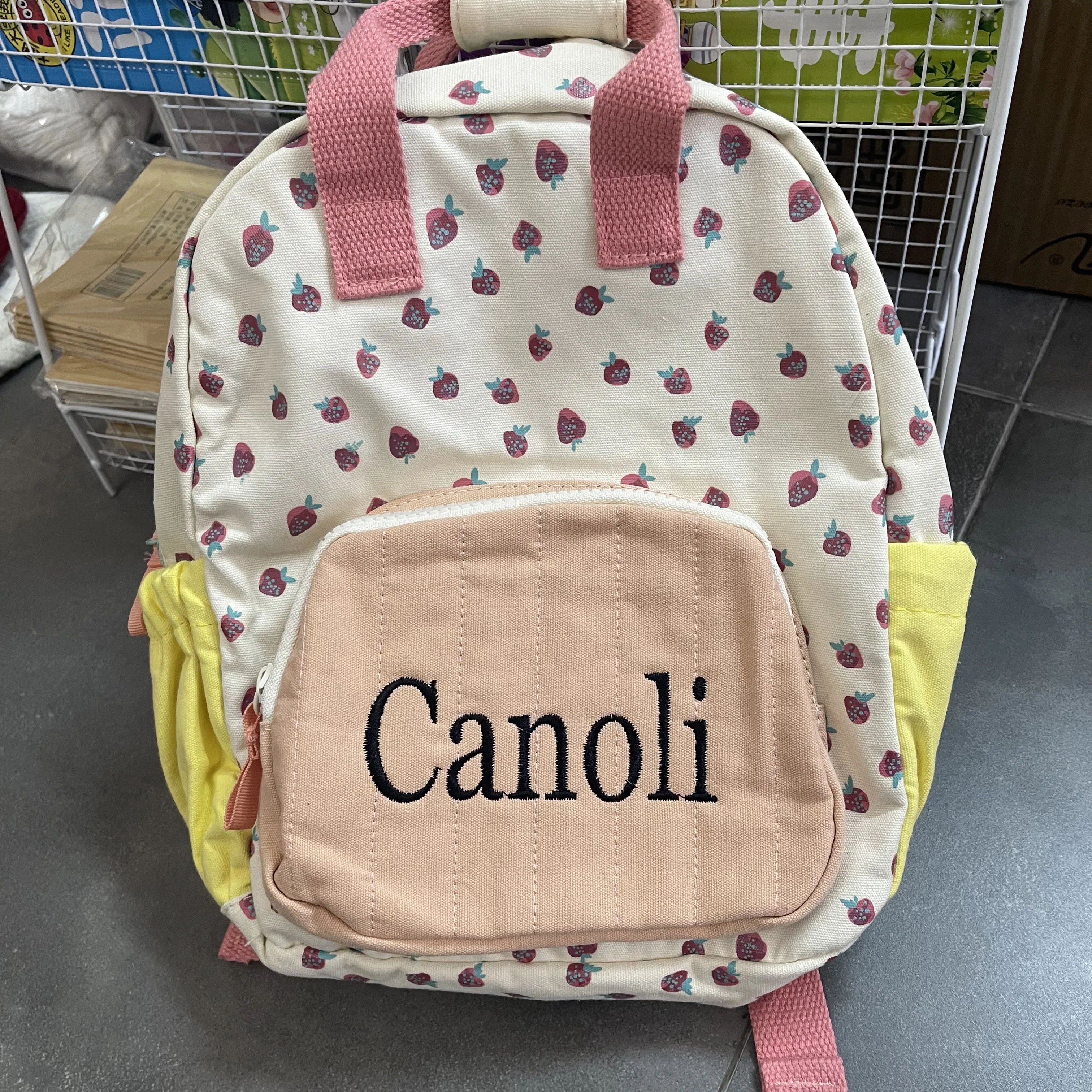 New Cotton Canvas Dopamine Strawberry Colored Cute Children's Backpack Personalized Name Girls Schoolbag Outdoor Travle Backpack
New Cotton Canvas Dopamine Strawberry Colored Cute Children's Backpack Personalized Name Girls Schoolbag Outdoor Travle Backpack