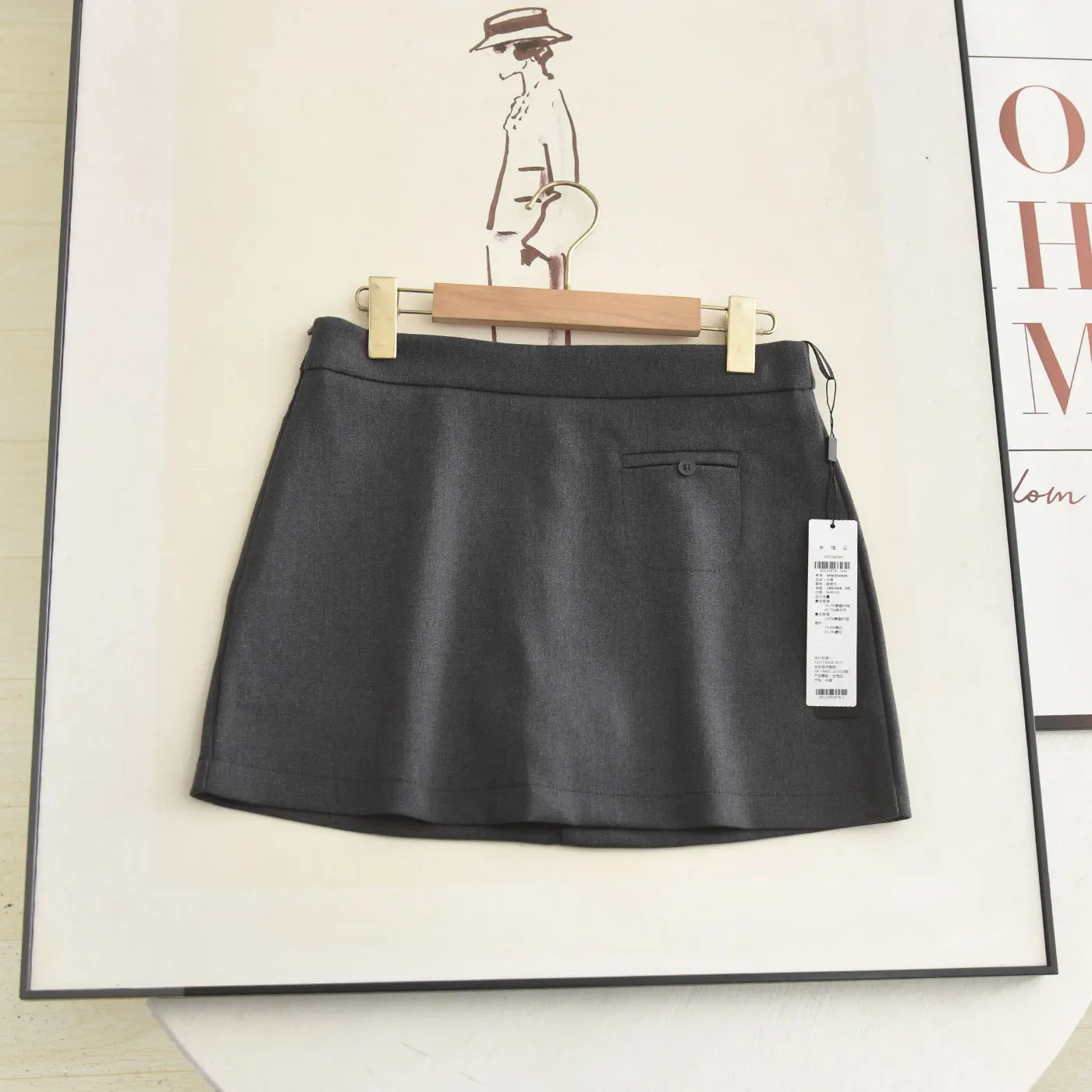 Юбка трапециевидной формы Ele Commuter ey с высокой талией, утягивающая анти-легкая юбка, женская повседневная одежда, осень 2021, новинка Sle
Юбка трапециевидной формы Ele Commuter ey с высокой талией, утягивающая анти-легкая юбка, женская повседневная одежда, осень 2021, новинка Sle