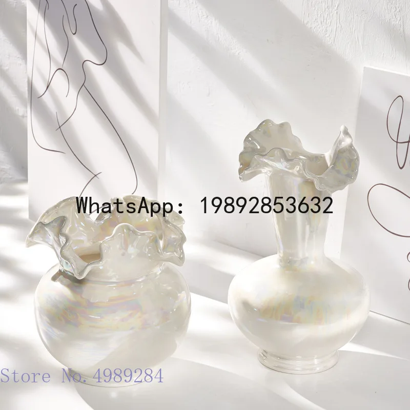 Creative ceramic vase Shell gloss White flower vase Abstract Irregular Flower Arrangement Hydroponics ornaments Home Decoration
Creative ceramic vase Shell gloss White flower vase Abstract Irregular Flower Arrangement Hydroponics ornaments Home Decoration