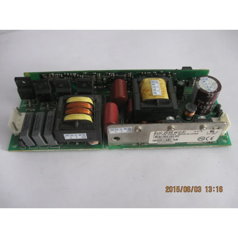 Projector lighting board Lighting power supply high-voltage board model: EUC 225d w/c31
Projector lighting board Lighting power supply high-voltage board model: EUC 225d w/c31