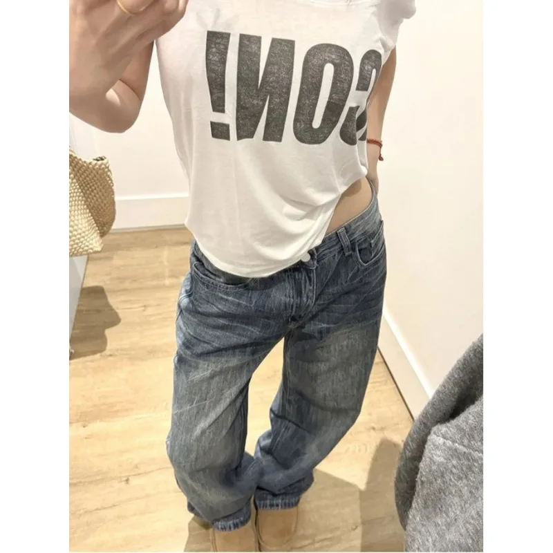 Vintage Blue Wide Leg Jeans Women Low Waist Straight Jeans Y2K American Retro Punk Streetwear Casual Baggy Denim Pants Trousers
Vintage Blue Wide Leg Jeans Women Low Waist Straight Jeans Y2K American Retro Punk Streetwear Casual Baggy Denim Pants Trousers