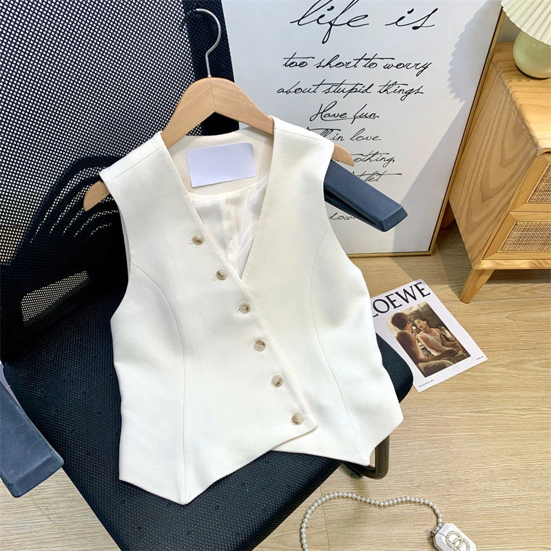 French Vintage V Neck Vest Women Asymmetric Minimalist Solid Simple Sleeveless Vest Tailored Elegant Blazer Parisian Inspired
French Vintage V Neck Vest Women Asymmetric Minimalist Solid Simple Sleeveless Vest Tailored Elegant Blazer Parisian Inspired