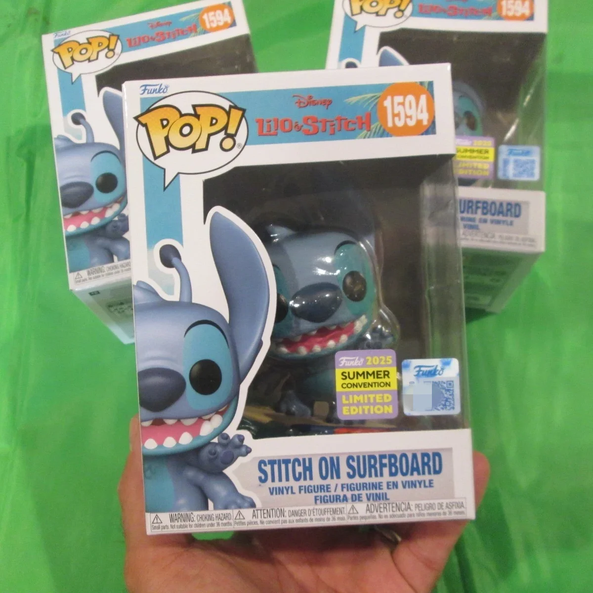 Stitch on Surfboard 1594 FUNKO POP 2025 летняя конвенская фигурка Disney Lilo & Stitch Коллекционная ограниченная серия игрушек в подарок
Stitch on Surfboard 1594 FUNKO POP 2025 летняя конвенская фигурка Disney Lilo & Stitch Коллекционная ограниченная серия игрушек в подарок