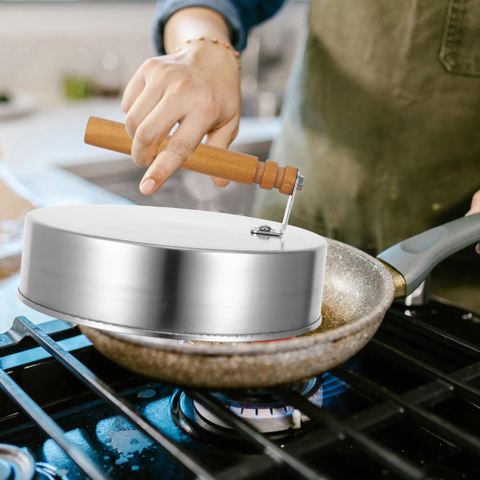 Round Stainless Steel Cheese Melting Dome with Heat Resistant Wooden Handle Bbq Grilling Steaming Lid Outdoor Cooking Food Dome
Round Stainless Steel Cheese Melting Dome with Heat Resistant Wooden Handle Bbq Grilling Steaming Lid Outdoor Cooking Food Dome