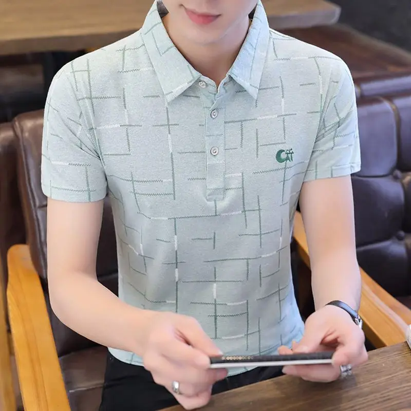 New Summer Fashion Youth Half Sleeve Ice Silk Cotton Top with Collar for Men's Polo Casual Attire
New Summer Fashion Youth Half Sleeve Ice Silk Cotton Top with Collar for Men's Polo Casual Attire