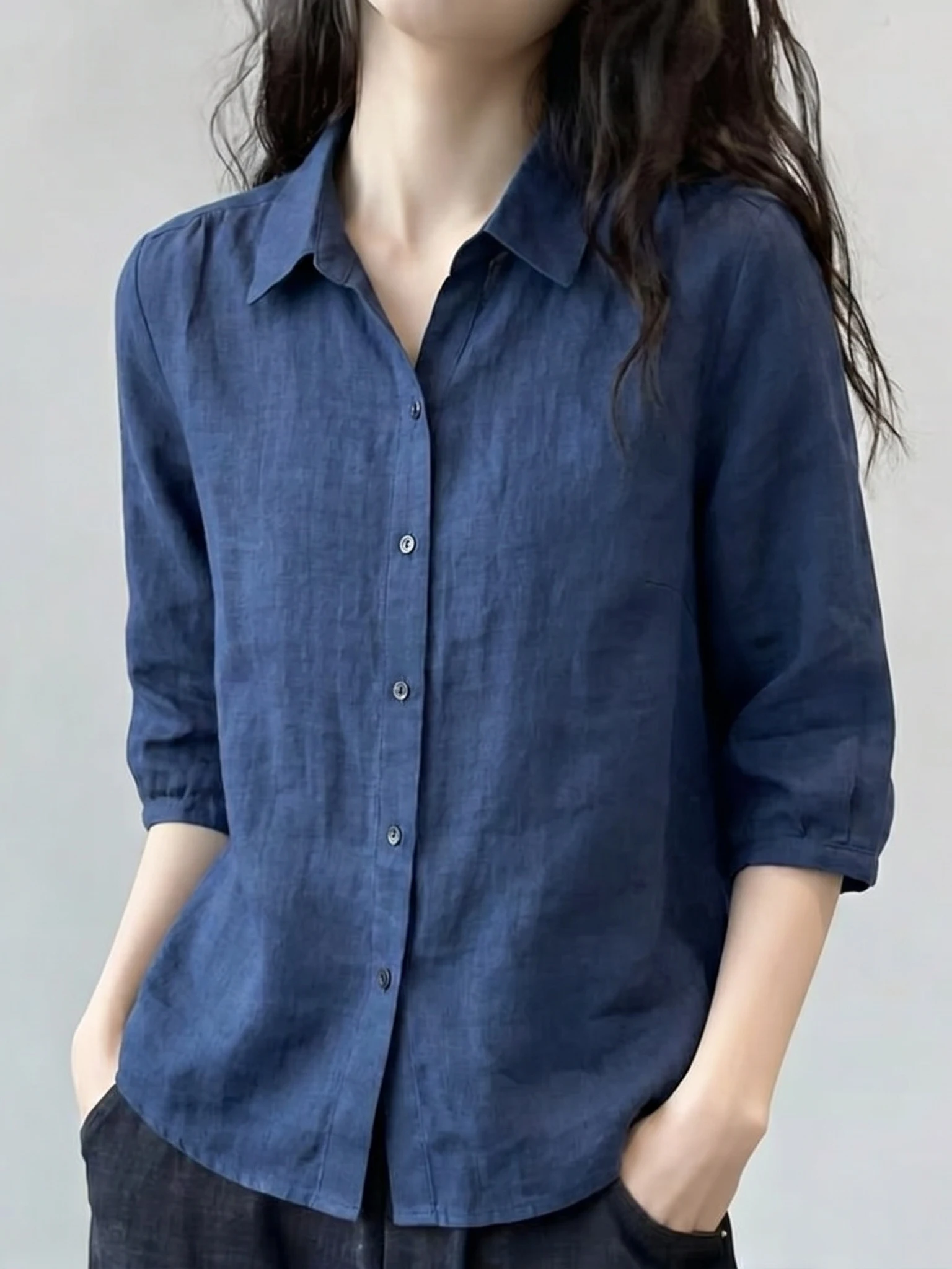 Slimming Blue V-Neck Short Sleeve Shirt Women's Fashion Korean Style Commute Wind Thin Large Size Summer New Arrival
Slimming Blue V-Neck Short Sleeve Shirt Women's Fashion Korean Style Commute Wind Thin Large Size Summer New Arrival