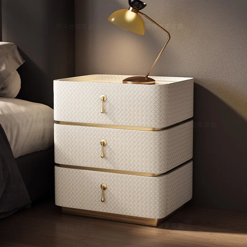 Cabinet Classic Tables Bedroom Nightstands Frames Design Modern Unique Bedside Tables Luxury Elegant Minimalist Locker Furniture
Cabinet Classic Tables Bedroom Nightstands Frames Design Modern Unique Bedside Tables Luxury Elegant Minimalist Locker Furniture