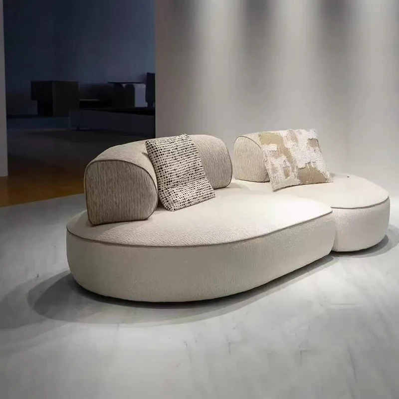 Итальянский минималистичный островной диван для гостиной, для небольшой квартиры, изогнутый, прямой, модульный, угловой, со съемной спинкой.
Итальянский минималистичный островной диван для гостиной, для небольшой квартиры, изогнутый, прямой, модульный, угловой, со съемной спинкой.