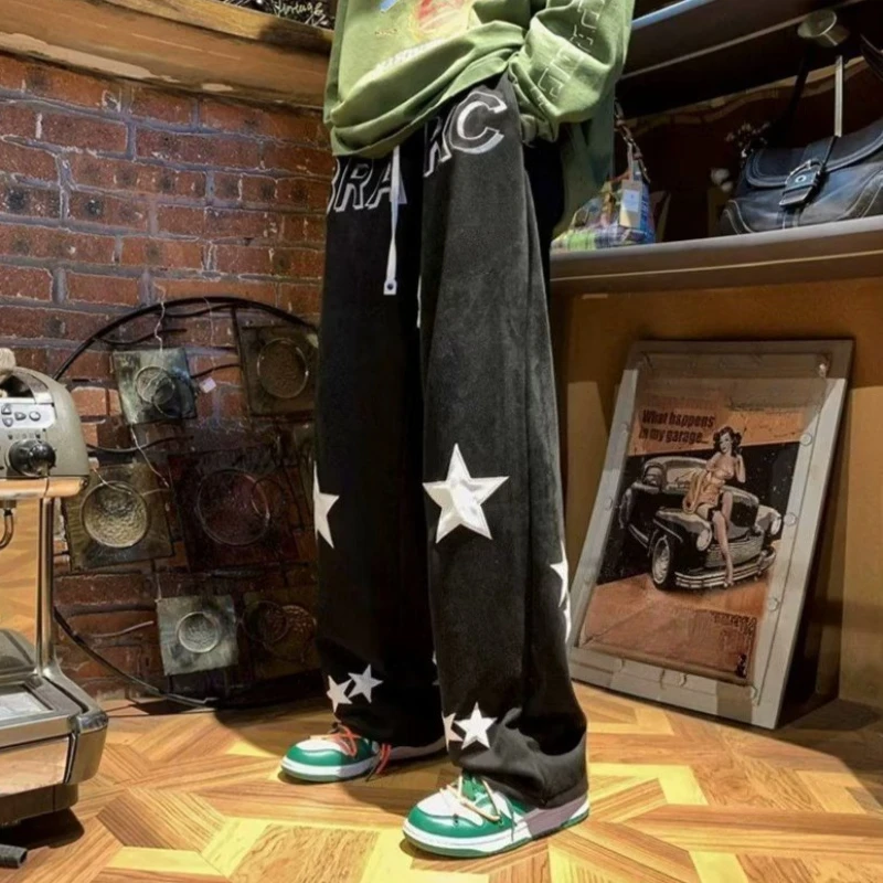 Мужские спортивные штаны прямого кроя с эластичной резинкой на талии, повседневные, весенне-осенние, уличная одежда, свободный крой, ретро-стиль, удобные брюки
Мужские спортивные штаны прямого кроя с эластичной резинкой на талии, повседневные, весенне-осенние, уличная одежда, свободный крой, ретро-стиль, удобные брюки