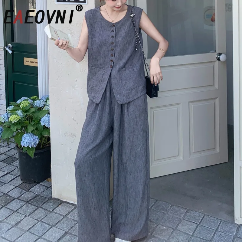 EAEOVNI Fashion Cotton Linen Gary 2 Piece Set Women Sleeveless Button Vest Coat + Wide Leg Trousers Casual 2025 New 1A1038
EAEOVNI Fashion Cotton Linen Gary 2 Piece Set Women Sleeveless Button Vest Coat + Wide Leg Trousers Casual 2025 New 1A1038