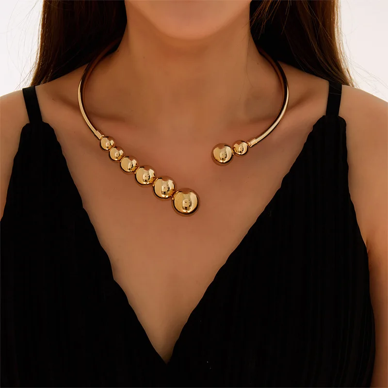 Fashion Metal Irregular Round Bead Necklace Open Geometric Round Torques Necklace for Women Birthday Party Prom Jewelry Gift
Fashion Metal Irregular Round Bead Necklace Open Geometric Round Torques Necklace for Women Birthday Party Prom Jewelry Gift