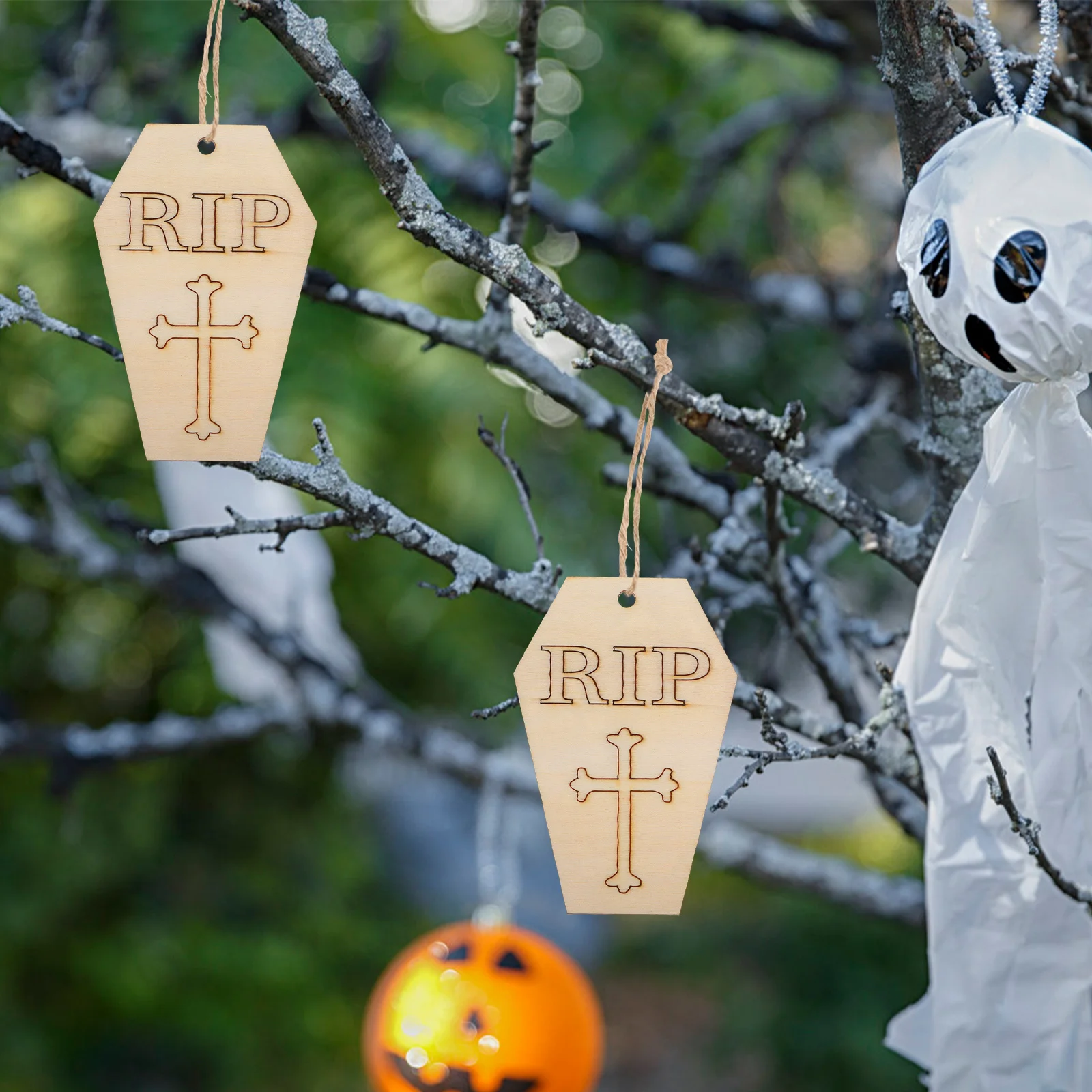 50Pcs DIY Wood Coffin Hanging Ornaments Safe Kids Hand Painted Halloween Craft Decoration Creative Wooden Party Supplies
50Pcs DIY Wood Coffin Hanging Ornaments Safe Kids Hand Painted Halloween Craft Decoration Creative Wooden Party Supplies