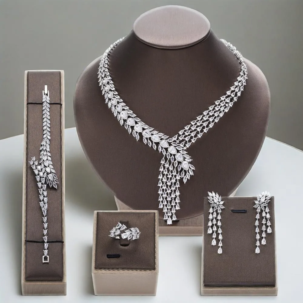 Дубай ОАЭ, роскошный комплект свадебных украшений из 4 предметов, модное ожерелье с кисточками, комплект ювелирных изделий, женские аксессуары для свадебной вечеринки
Дубай ОАЭ, роскошный комплект свадебных украшений из 4 предметов, модное ожерелье с кисточками, комплект ювелирных изделий, женские аксессуары для свадебной вечеринки