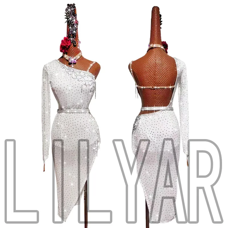 New Latin Dance, Latin Dress, Competition, Performance Costume. White Slim-Fit Flash Diamond Sexy Dance Dress
New Latin Dance, Latin Dress, Competition, Performance Costume. White Slim-Fit Flash Diamond Sexy Dance Dress