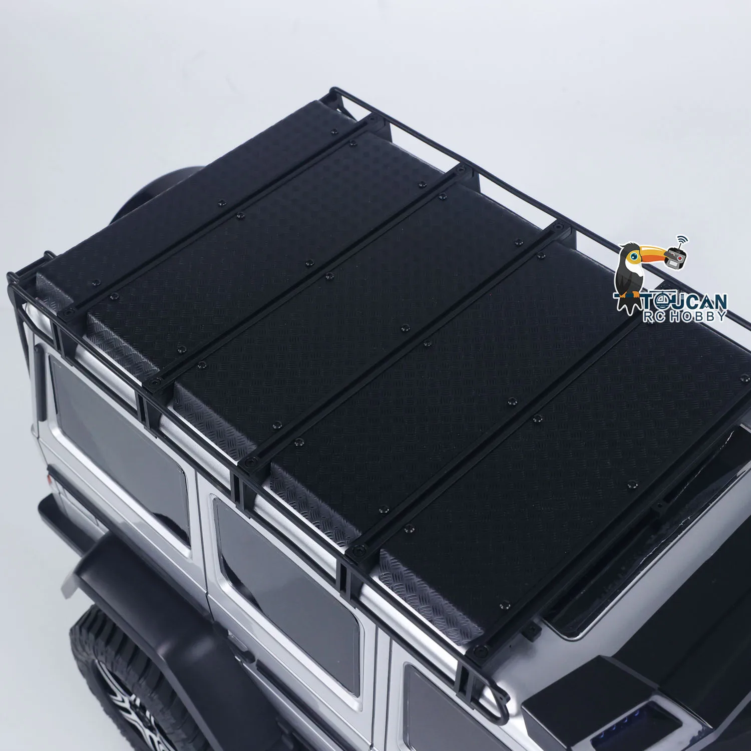 Распродажа США TRACTION HOBBY 1/8 RC Off Road Vehicle KM5 AWD RWD FWD Гусеничные фонари с дистанционным управлением 80A Матовые приводные валы ESC Gears 
Распродажа США TRACTION HOBBY 1/8 RC Off Road Vehicle KM5 AWD RWD FWD Гусеничные фонари с дистанционным управлением 80A Матовые приводные валы ESC Gears