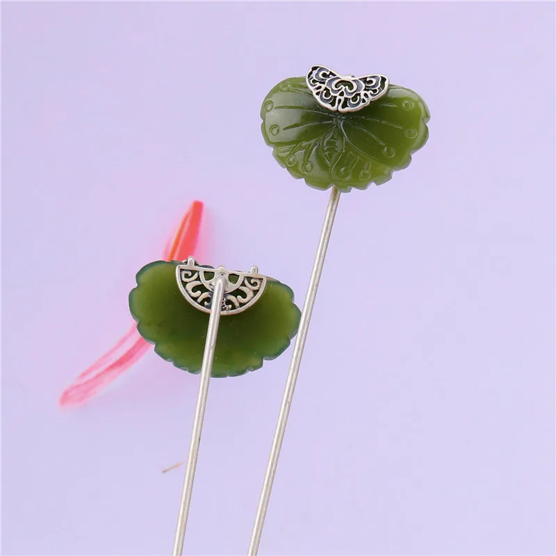 S925 silver inlaid ink jade hairpin Hetian jasper butterfly hairpin retro Thai silver ancient court Hanfu walking headdress
S925 silver inlaid ink jade hairpin Hetian jasper butterfly hairpin retro Thai silver ancient court Hanfu walking headdress