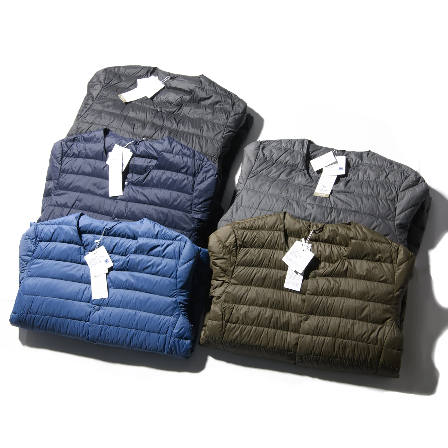 Lightweight down Jacket round Neck Men's Inner Wear Fashionable Windproof Coat Standard Fit Long Sleeve Casual Style
Lightweight down Jacket round Neck Men's Inner Wear Fashionable Windproof Coat Standard Fit Long Sleeve Casual Style
