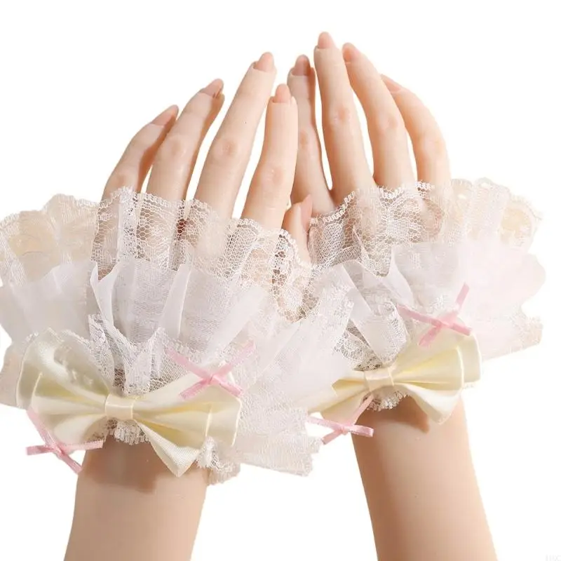 1 Pair Lace Cuffs With Bows Detail for Anime Costume Accessories Comfortable Anime Theme Lace Wrist Cuffs
1 Pair Lace Cuffs With Bows Detail for Anime Costume Accessories Comfortable Anime Theme Lace Wrist Cuffs