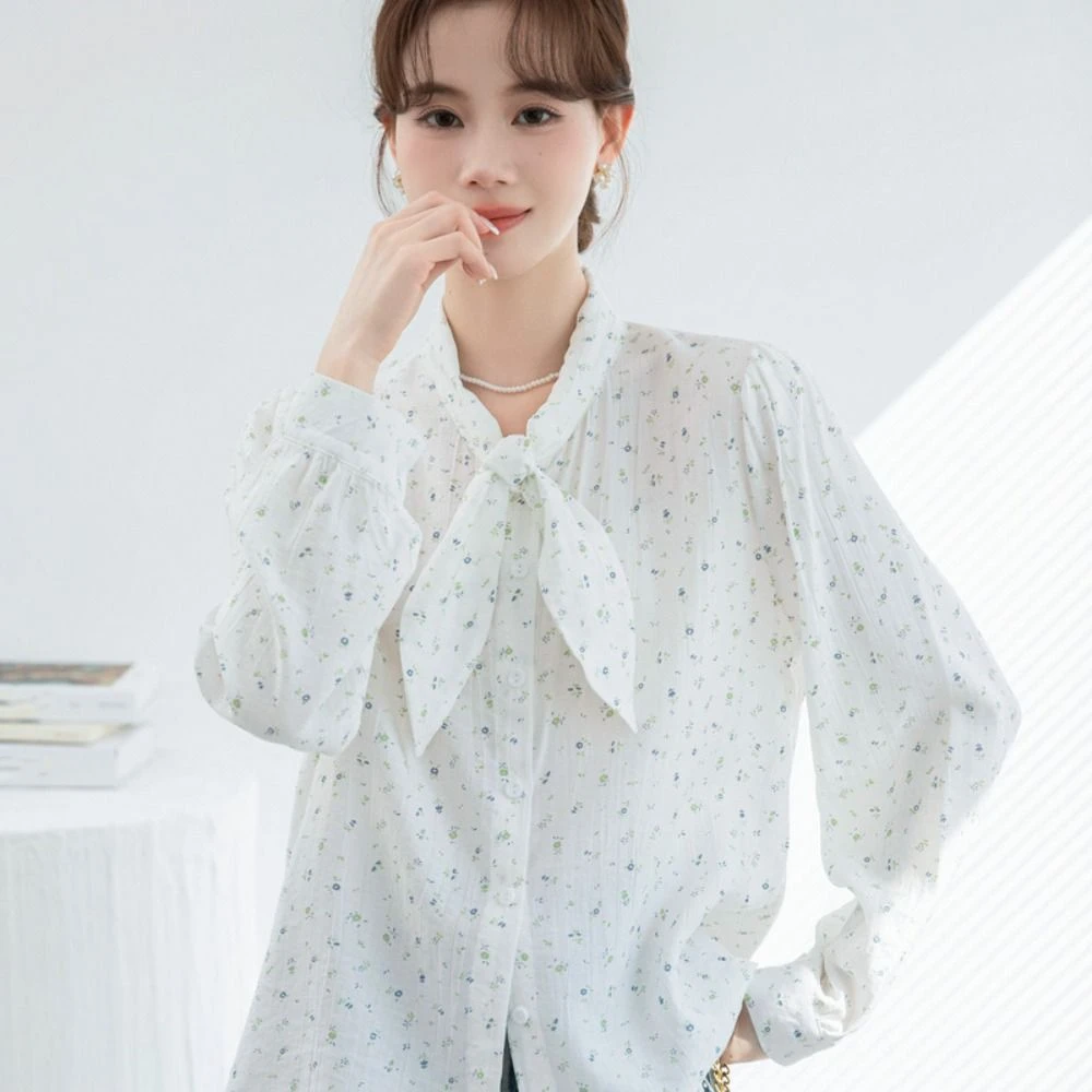 Soft Sweet Blouses for Women Light Blue Thin Floral Baggy Shirts Chic Bow Tie Long Sleeve Shirts Office
Soft Sweet Blouses for Women Light Blue Thin Floral Baggy Shirts Chic Bow Tie Long Sleeve Shirts Office