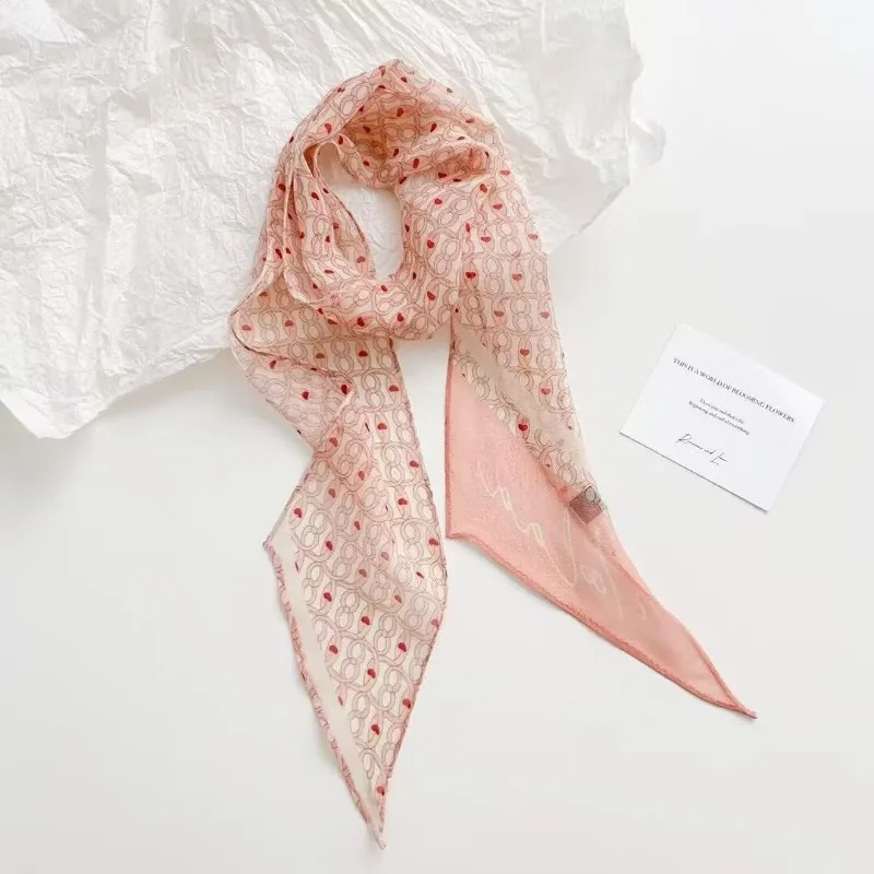 Retro Pattern Chiffon Silk Scarf Women Soft Breathable Neck Scarves Multifunctional Decor for Bag Hair Neck Party Holiday
Retro Pattern Chiffon Silk Scarf Women Soft Breathable Neck Scarves Multifunctional Decor for Bag Hair Neck Party Holiday