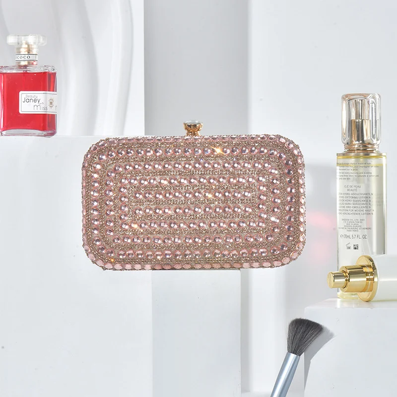 Rose Gold Rhinestone Clutch Bags Premium Full Diamond Banquet Wedding Party Bag Fashion Cocktail/prom Evening Purse and Handbag
Rose Gold Rhinestone Clutch Bags Premium Full Diamond Banquet Wedding Party Bag Fashion Cocktail/prom Evening Purse and Handbag