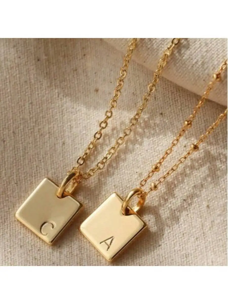 Personalized Square Pendant Necklace With Engraved Letter Chain Jewelry For Adults
Personalized Square Pendant Necklace With Engraved Letter Chain Jewelry For Adults