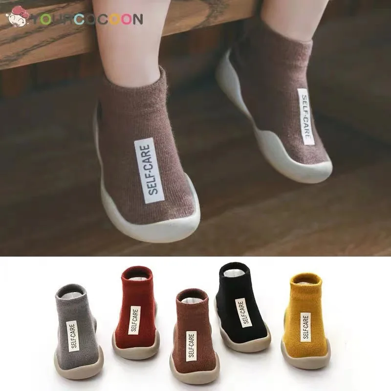 2026 Baby Shoes Toddler First Walkers Infant Boys Girls Kids Rubber Soft Non-Slip Sole Floor Barefoot Casual Shoes Knit Booties
2026 Baby Shoes Toddler First Walkers Infant Boys Girls Kids Rubber Soft Non-Slip Sole Floor Barefoot Casual Shoes Knit Booties