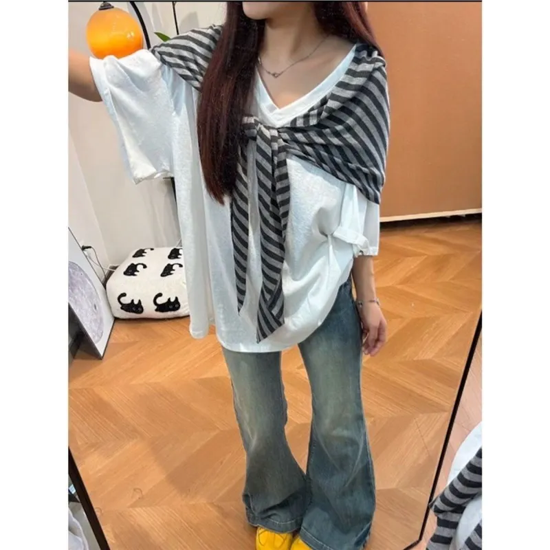 Lazy Stripe Summer New Loose Short Sleeve Two-Piece Set Sunscreen Shawl Lightweight Breathable Comfortable Yang Jing Brand
Lazy Stripe Summer New Loose Short Sleeve Two-Piece Set Sunscreen Shawl Lightweight Breathable Comfortable Yang Jing Brand