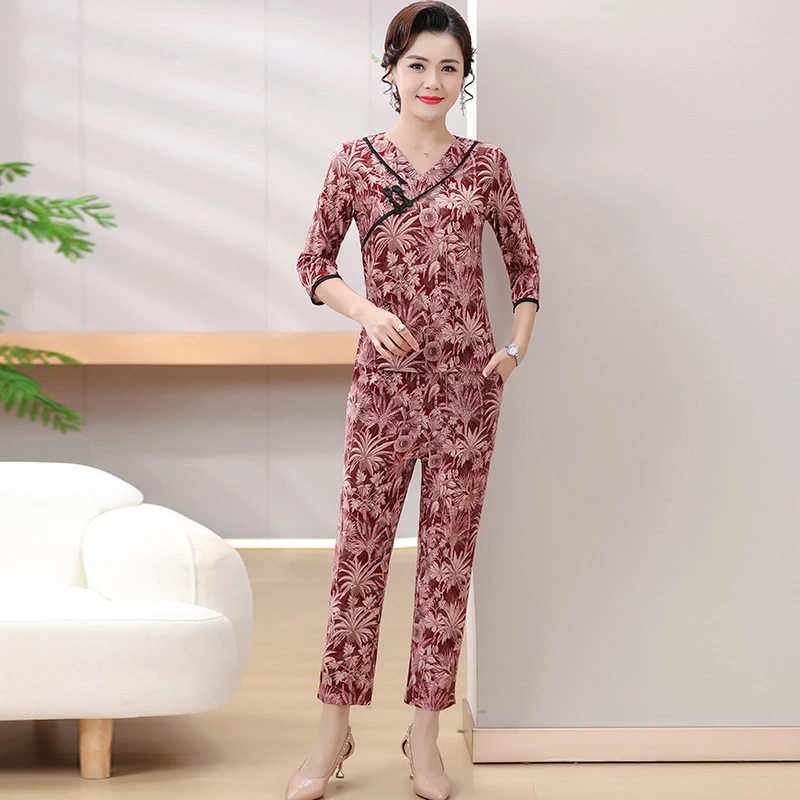 Asian style retro Mother's Fit Casual 2-Piece Set Middle-Aged And Elderly Women's Short Sleeve Clothing Set
Asian style retro Mother's Fit Casual 2-Piece Set Middle-Aged And Elderly Women's Short Sleeve Clothing Set