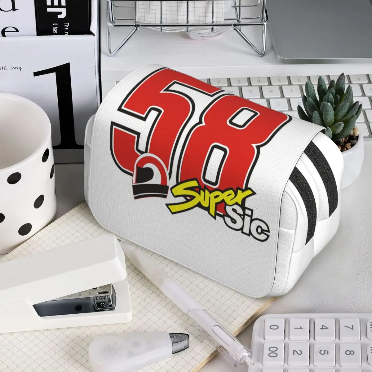 Пенал Marco Simoncelli Super Sic для школьников, сумка для ручек, канцелярских принадлежностей, органайзер для канцтоваров
Пенал Marco Simoncelli Super Sic для школьников, сумка для ручек, канцелярских принадлежностей, органайзер для канцтоваров
