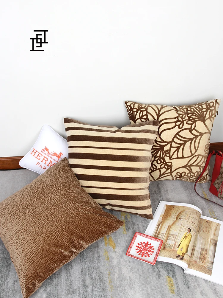 Nordic Sle Square Pillow Car Barest Sample Room Pillow Nap Pillow Floing Bedroom Headrest Pillow Modern Simple Home Fabric
Nordic Sle Square Pillow Car Barest Sample Room Pillow Nap Pillow Floing Bedroom Headrest Pillow Modern Simple Home Fabric
