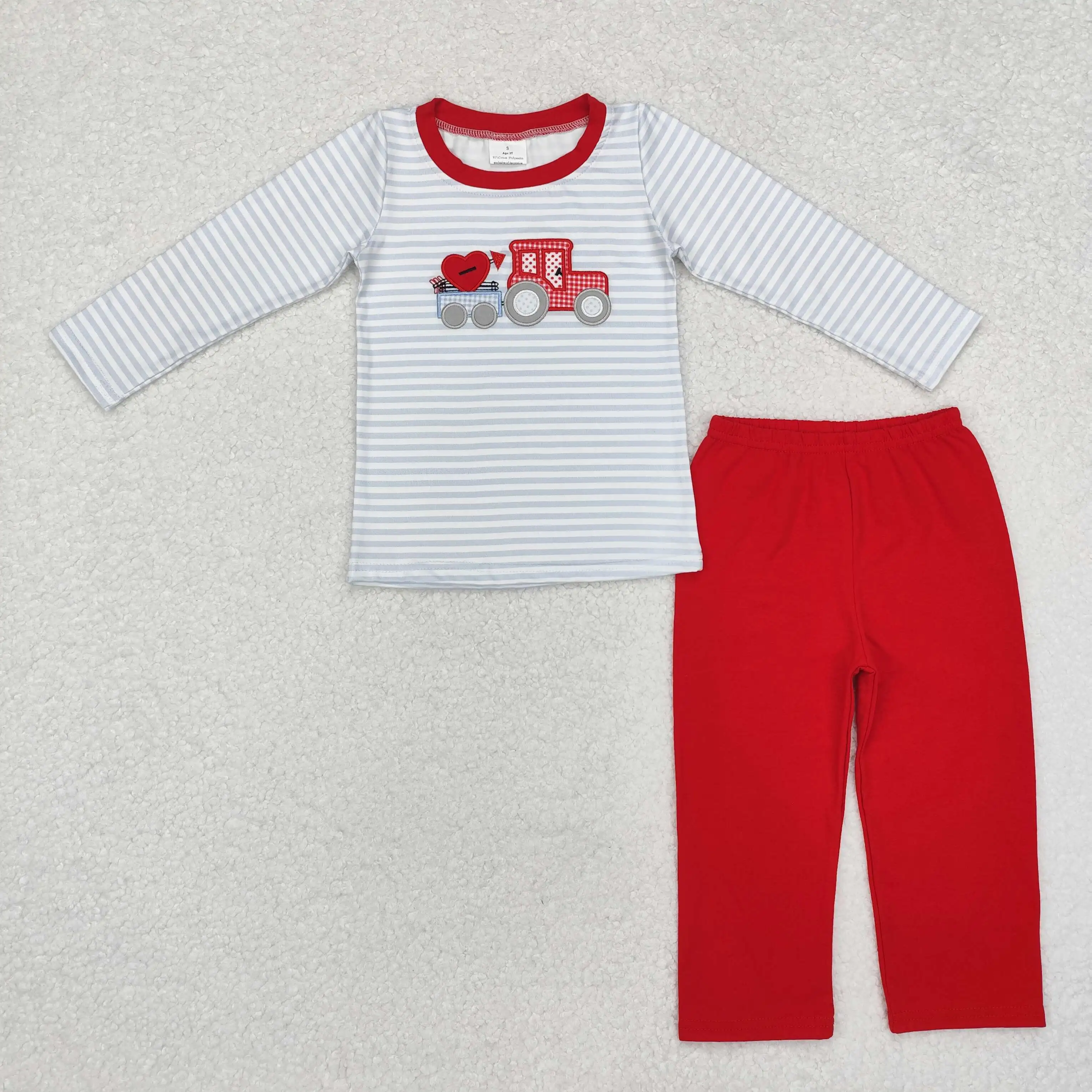 baby kids clothing BLP0932 Embroidered heart tractor striped long-sleeved red trousers suit
baby kids clothing BLP0932 Embroidered heart tractor striped long-sleeved red trousers suit