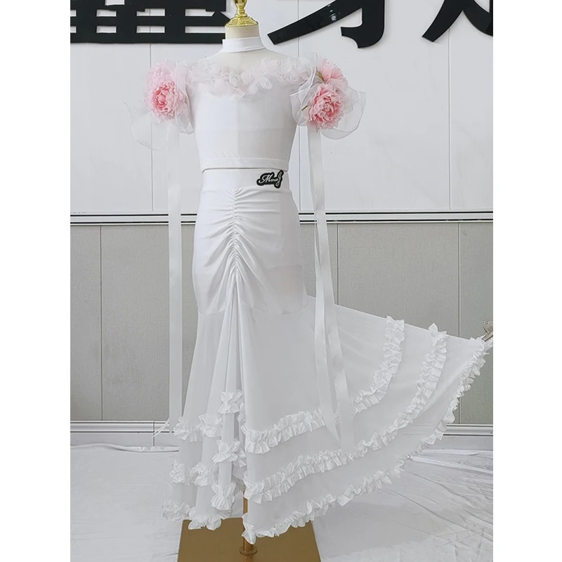 Белая одежда для бальных танцев, детский костюм для вальса для девочек, платье для соревнований по латинским танцам, топы, юбка, повязка на руку NV23891
Белая одежда для бальных танцев, детский костюм для вальса для девочек, платье для соревнований по латинским танцам, топы, юбка, повязка на руку NV23891