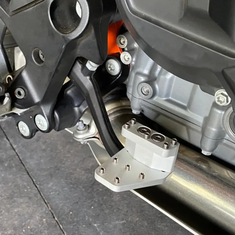 DualControl Brake Lever Pedal Extension Enlarger And Riser For 690 790 890 950 990 1050 1090 1190 1290 ADVENTURE R S Norden 901
DualControl Brake Lever Pedal Extension Enlarger And Riser For 690 790 890 950 990 1050 1090 1190 1290 ADVENTURE R S Norden 901