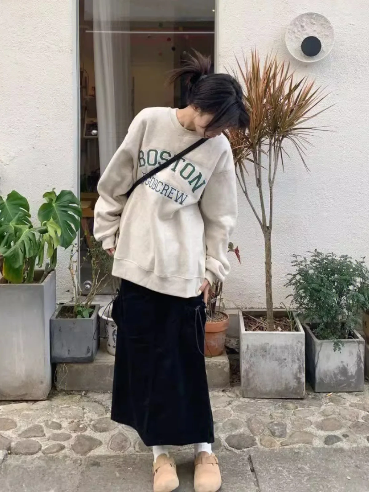 Retro American Letter Sweatshirt Women's Spring Autumn Lazy Style Loose Oversize round Neck Pullover Trendy Outerwear
Retro American Letter Sweatshirt Women's Spring Autumn Lazy Style Loose Oversize round Neck Pullover Trendy Outerwear