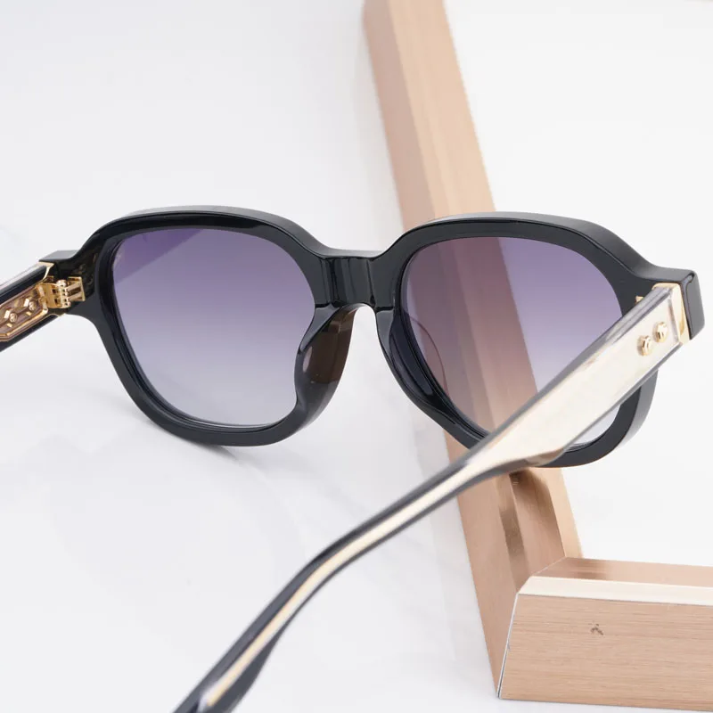 Men Women Handmade Thick AcetateProject 12 Oval Fashion Sunglasses for UV400 Luxury Design High Quality Retro Glasses with Case
Men Women Handmade Thick AcetateProject 12 Oval Fashion Sunglasses for UV400 Luxury Design High Quality Retro Glasses with Case